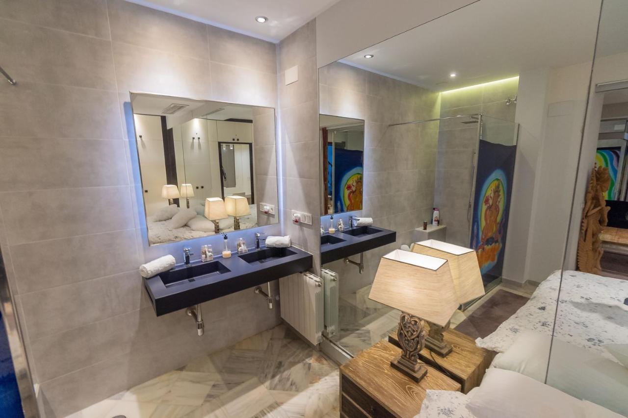 Suite Bali Seville Exterior photo